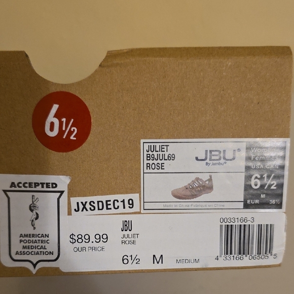 JBU Women's Beige Strappy Sandals - Picture 5 of 5